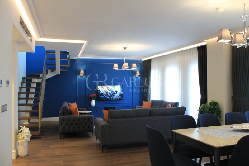 GR Blok Three Bedroom Penthouse Apartment
